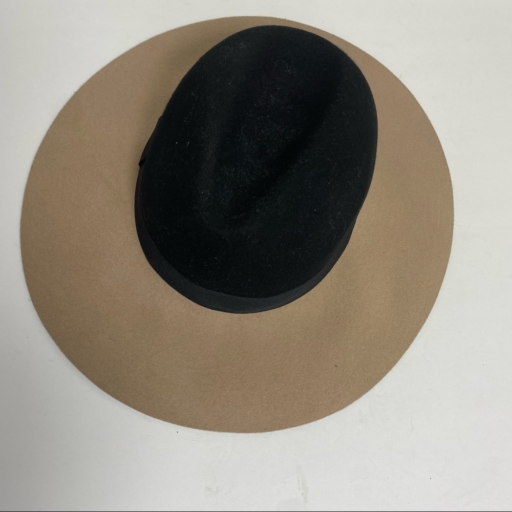 Tart Designed 100% Wool Women's Hat Size: OZ